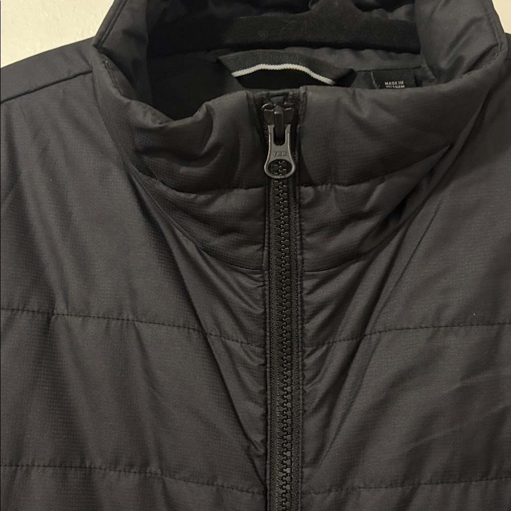 Marmot Women's Quilted Black Puffer Jacket - Picture 7 of 7